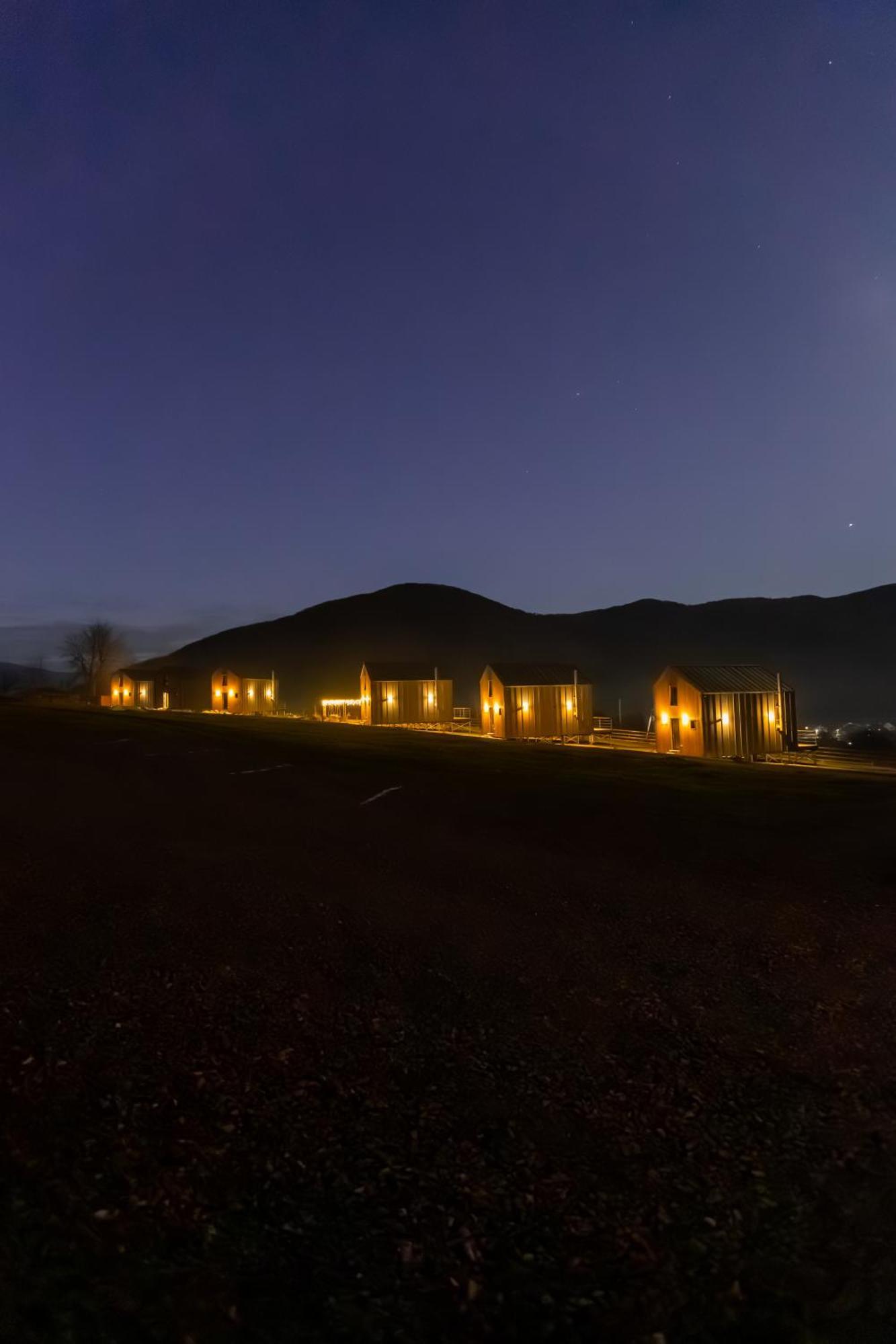 Комплекс Відпочинку Крихая Villa โซโลไชน์ ภายนอก รูปภาพ